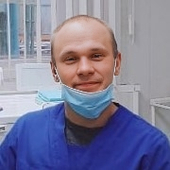 Казаков Антон Николаевич, стоматолог-терапевт