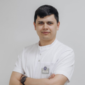 Бухминов Юныс Юсефович, стоматолог-ортопед