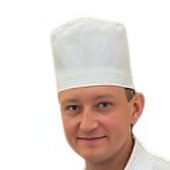 Бежин Павел Викторович, нейрохирург