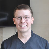 Макаров Данила Владиславович, стоматолог-терапевт