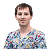 Шилкин Дмитрий Андреевич, стоматолог-терапевт