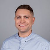 Семенов Николай Владимирович, стоматолог-терапевт