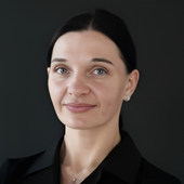 Кустова Галина Арнольдовна, стоматолог-терапевт