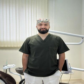 Тохян Юрий Вячеславович, стоматолог-терапевт