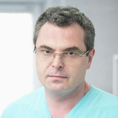 Зверев Дмитрий Фёдорович, стоматолог-терапевт