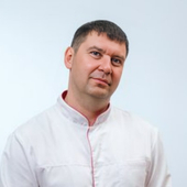 Стахнев Евгений Юрьевич, уролог