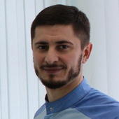 Караван Игорь Эдуардович, стоматолог-ортопед