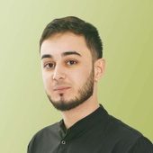 Умаров Адам Юнусович, стоматолог-терапевт