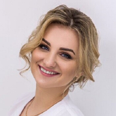 Савченко Анна Сергеевна, стоматолог-терапевт