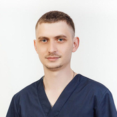 Михнев Александр Сергеевич, стоматолог-хирург