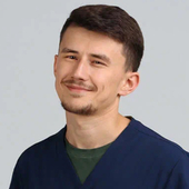 Ихсанов Рамзил Юмадилович, стоматолог-терапевт