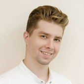 Епифанов Илья Олегович, стоматолог-терапевт