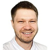 Никифоров Павел Юрьевич, стоматолог-хирург