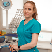 Черкасова Анна Сергеевна, стоматолог-терапевт