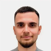 Гулиев Муса Хафизович, стоматолог-терапевт