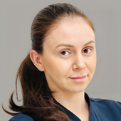 Мугадова Диана Владимировна, стоматолог-терапевт