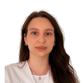 Чернышова Софья Сергеевна, стоматолог-терапевт
