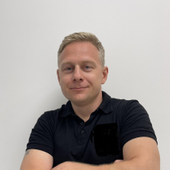 Романов Илья Александрович, стоматолог-терапевт