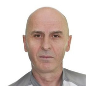 Султанов Жамал Пирмагомедович, стоматолог-ортопед