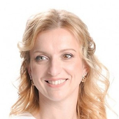 Позднякова Анна Александровна, стоматолог-терапевт