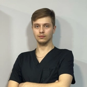 Шевченко Богдан Евгеньевич, стоматолог-терапевт