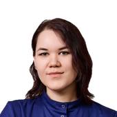 Крахмалева Виолетта Денисовна, стоматолог-хирург