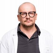 Крылов Михаил Сергеевич, пластический хирург