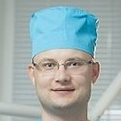 Исмагилов Дамир Фаритович, стоматолог-хирург