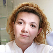 Кузнецова Анжела Арамовна, стоматолог-терапевт
