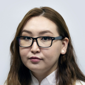 Васильева Айыына Владимировна, терапевт