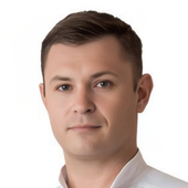 Чурсин Пётр Олегович, стоматолог-хирург