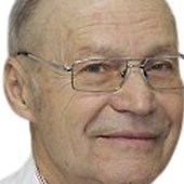 Белоусов Александр Васильевич, стоматолог-терапевт