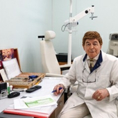 Курсаков Артур Вениаминович, офтальмолог