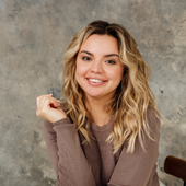 Маркелова Олеся Сергеевна, врач-косметолог