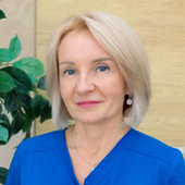 Романова (Гресева) Юлия Вячеславовна, акушерка