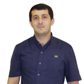 Базаян Арсен Андреевич, стоматолог-терапевт