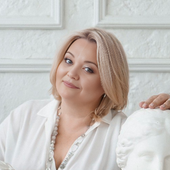 Тваури Анна Романовна, пластический хирург