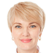 Давыдова Елена Владиславовна, стоматолог-терапевт