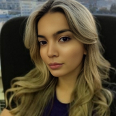 Нуцалханова Муминат Исмаиловна, пластический хирург