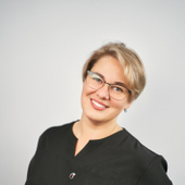 Огородникова Елена Алексеевна, стоматолог-терапевт