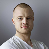 Кондратьев Станислав Владимирович, стоматолог-терапевт