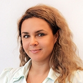 Веселова Елена Евгеньевна, массажист