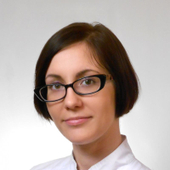 Клемина Полина Владиславовна, стоматолог-терапевт