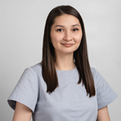 Угдыжекова Саяна Владимировна, стоматолог-терапевт