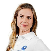 Смирнова Анна Александровна, стоматолог-хирург