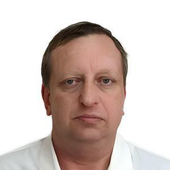 Никогосян Игорь Николаевич, стоматолог-хирург