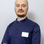 Кириченко Антон Михайлович, стоматолог-терапевт