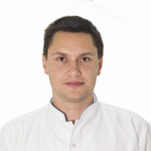 Андриенко Игорь Игоревич, хирург