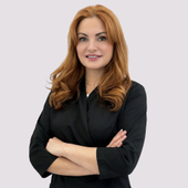 Колегова Юлия Владимировна, стоматолог-хирург