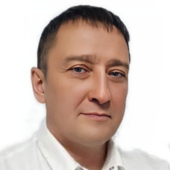 Конев Сергей Владимирович, стоматолог-хирург